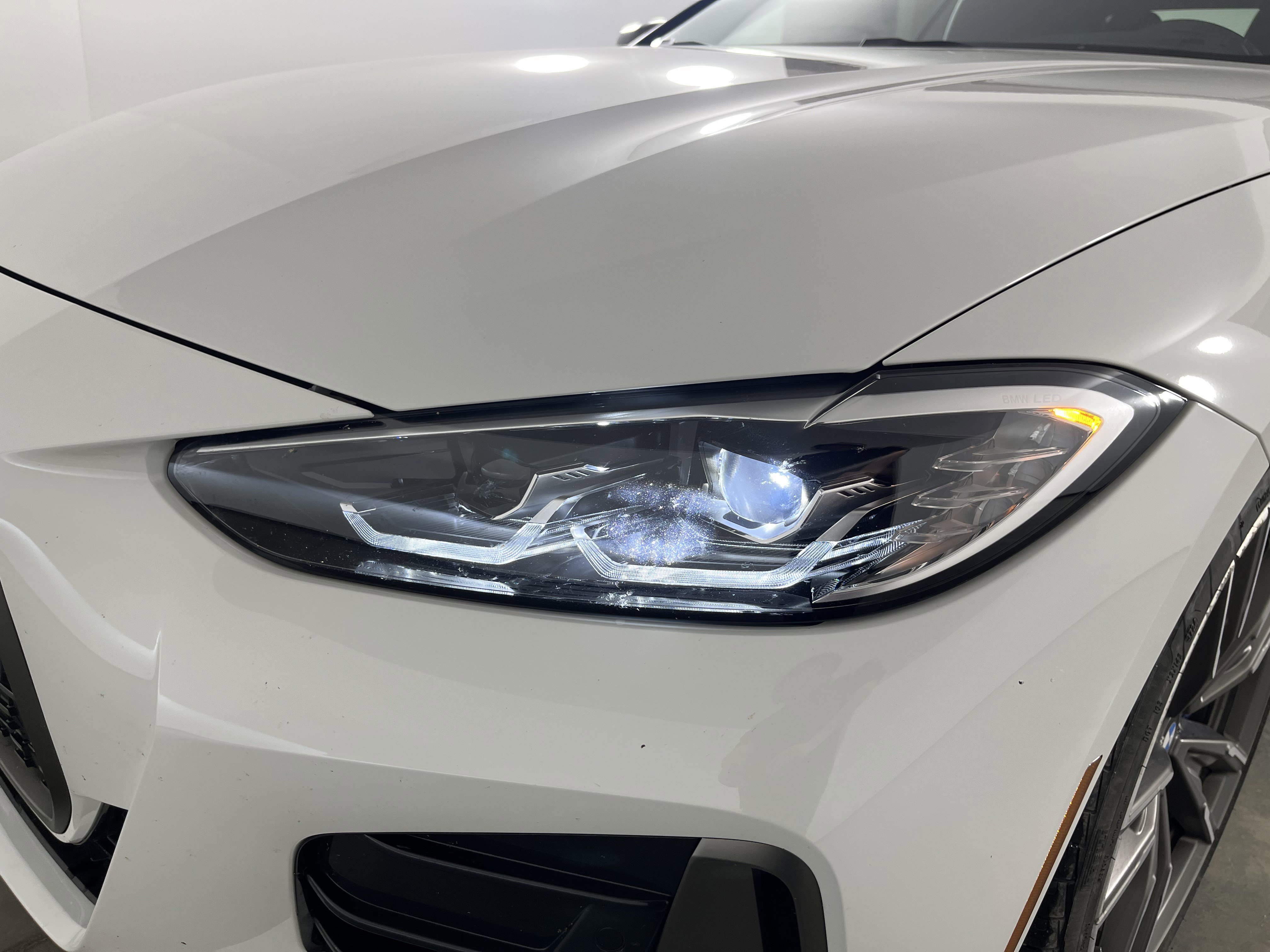 Used 2021 BMW M440i Convertible w/ Premium Package image 22