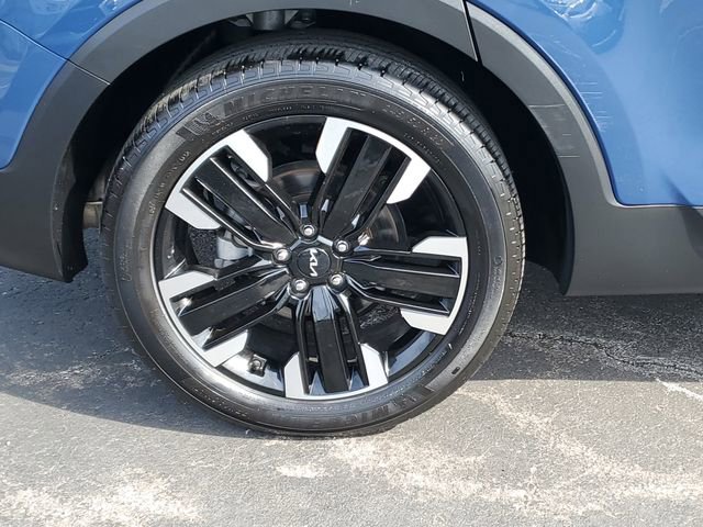 Used 2024 Kia Telluride SX w/ Towing Package image 10