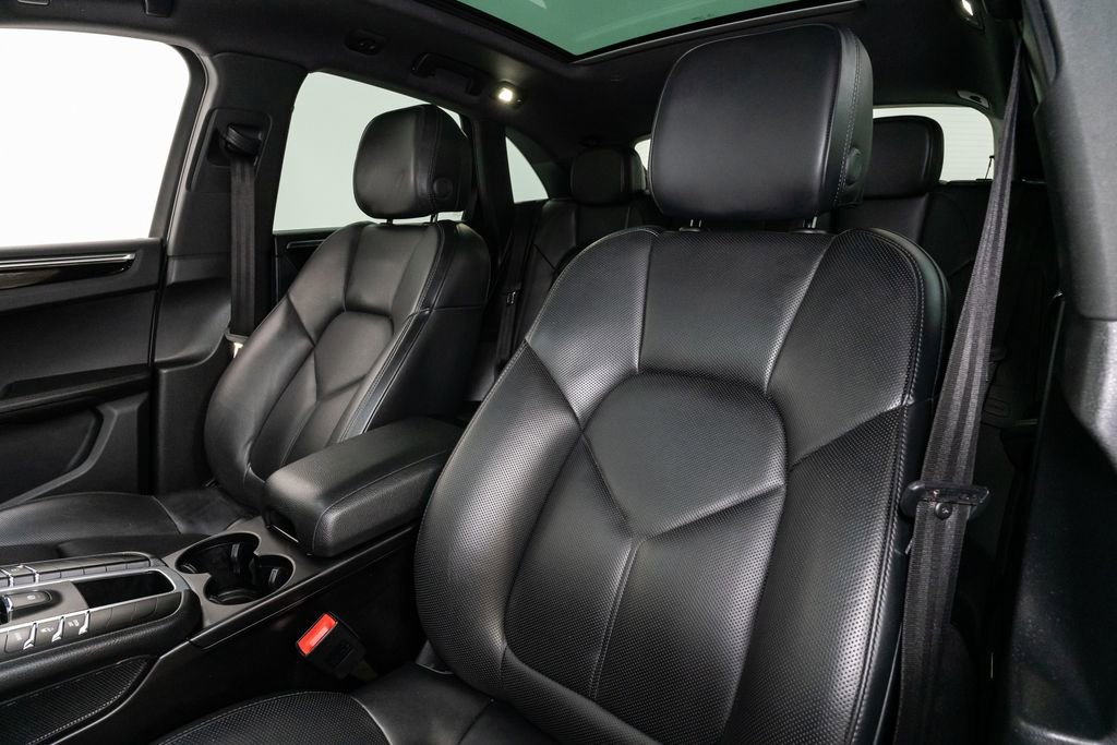 Used 2020 Porsche Macan S image 15