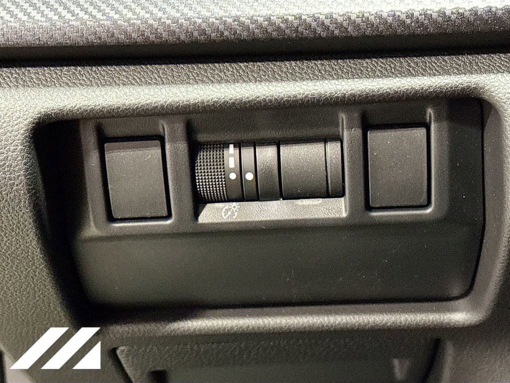 Certified 2025 Subaru Crosstrek 2.5i Limited w/ Popular Package #3A image 10