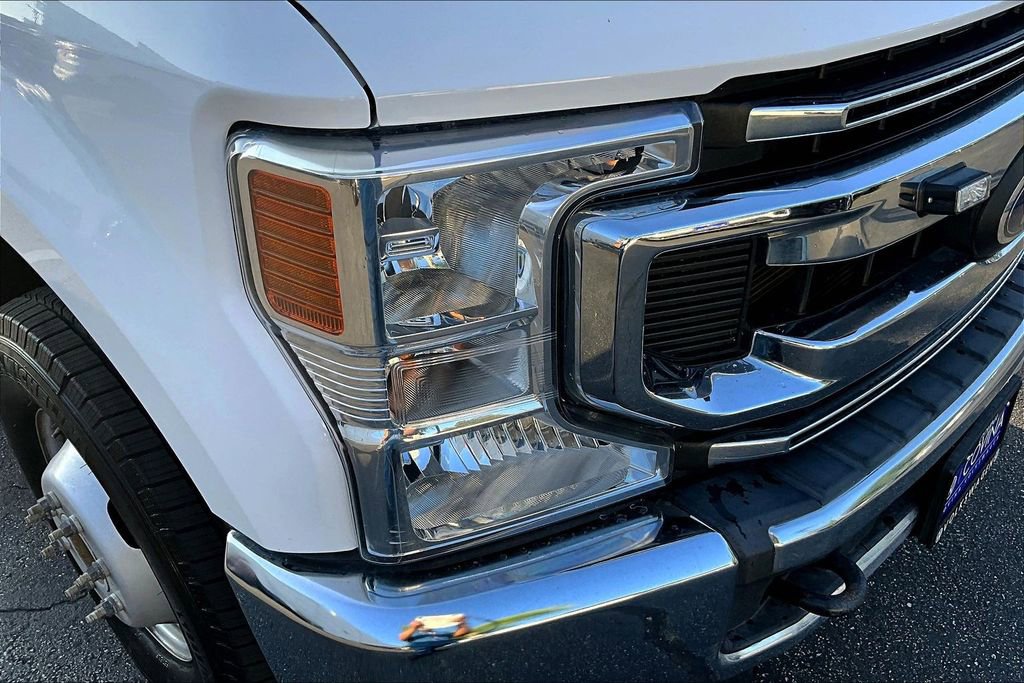 Used 2022 Ford F350 XL w/ Power Equipment Group image 25