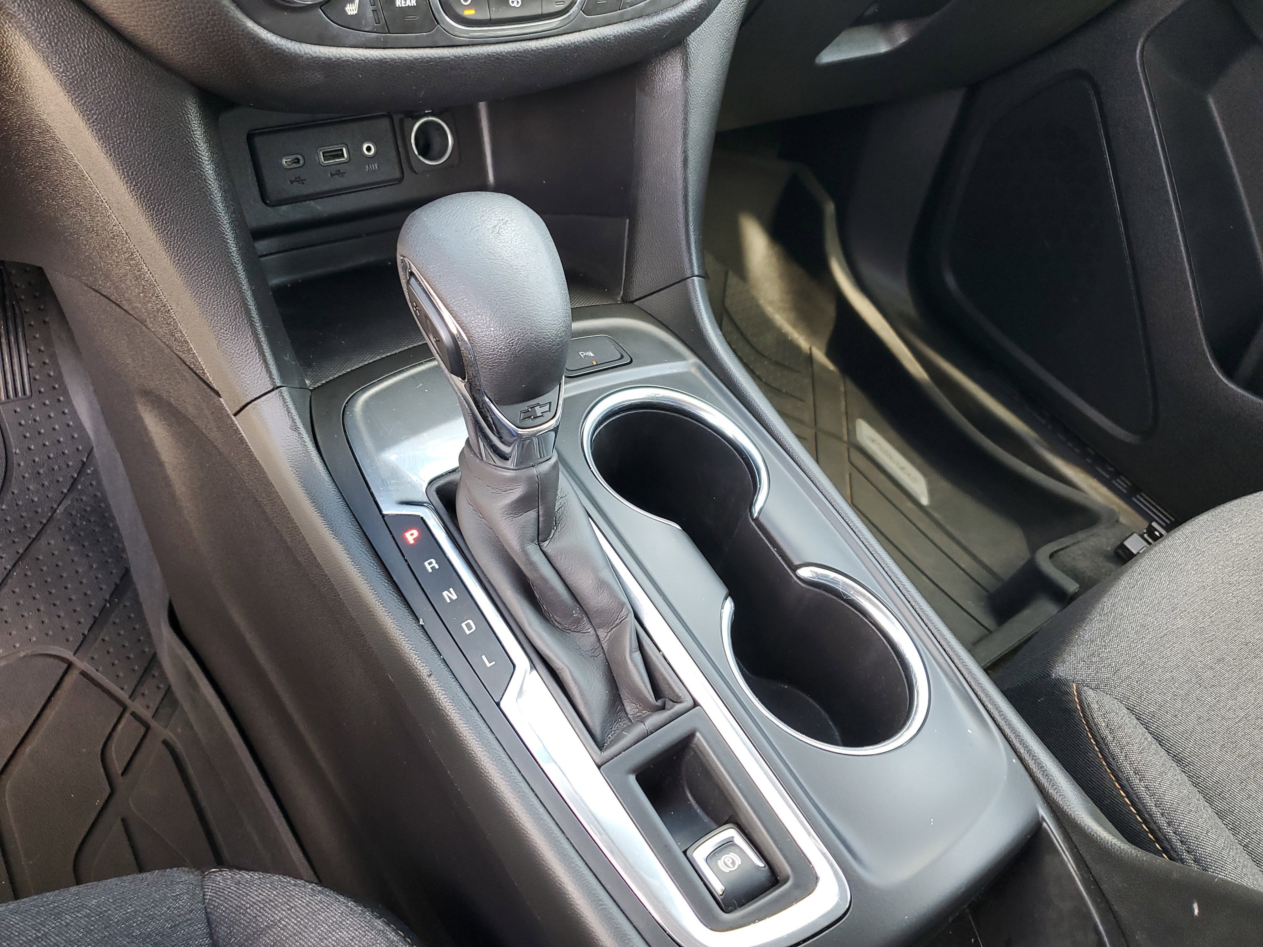 Used 2022 Chevrolet Equinox LT FWD image 30