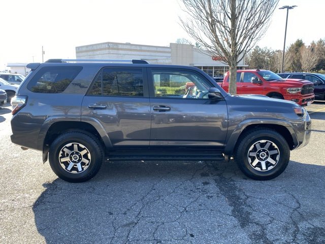Used 2018 Toyota 4Runner TRD Off-Road Premium image 9