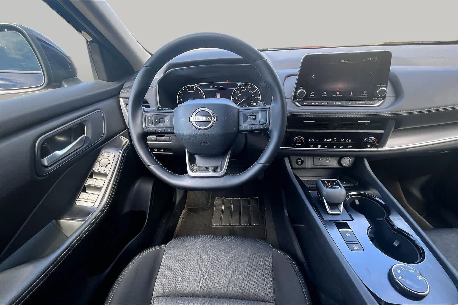 Used 2026 Nissan Rogue SV AWD/4WD image 6