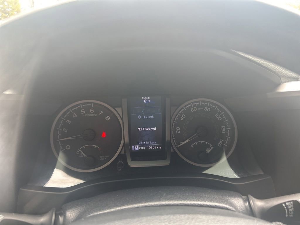 Used 2019 Toyota Tacoma Limited image 16