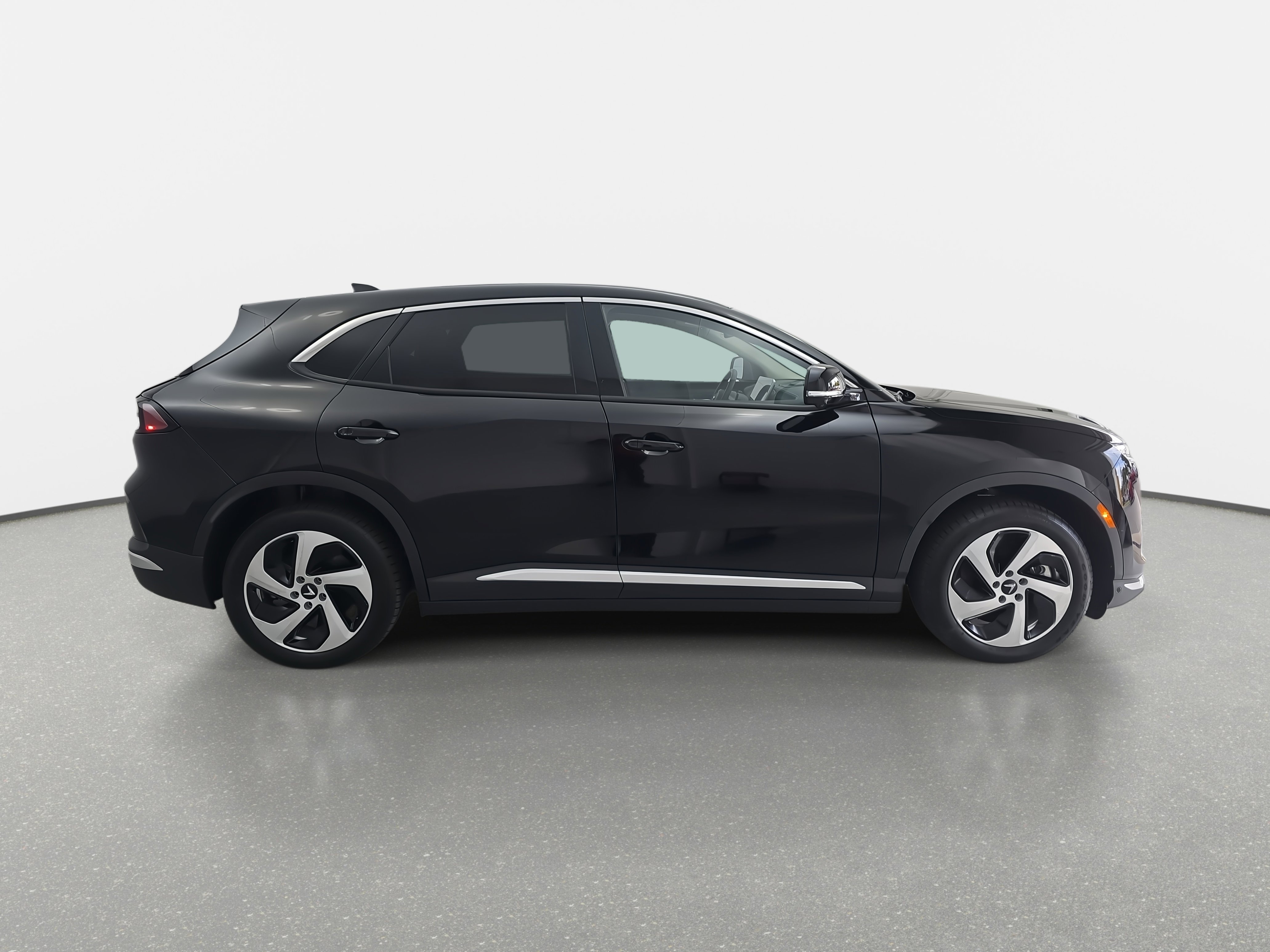 New 2025 VinFast VF 8 Eco image 4