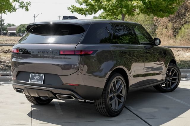 New 2026 Land Rover Range Rover Sport SE AWD/4WD image 11