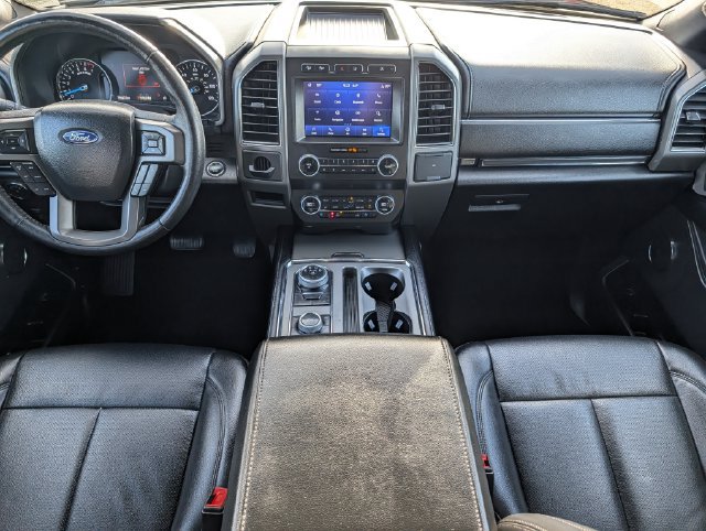 Used 2020 Ford Expedition Max XLT w/ Equipment Group 202A AWD/4WD image 11