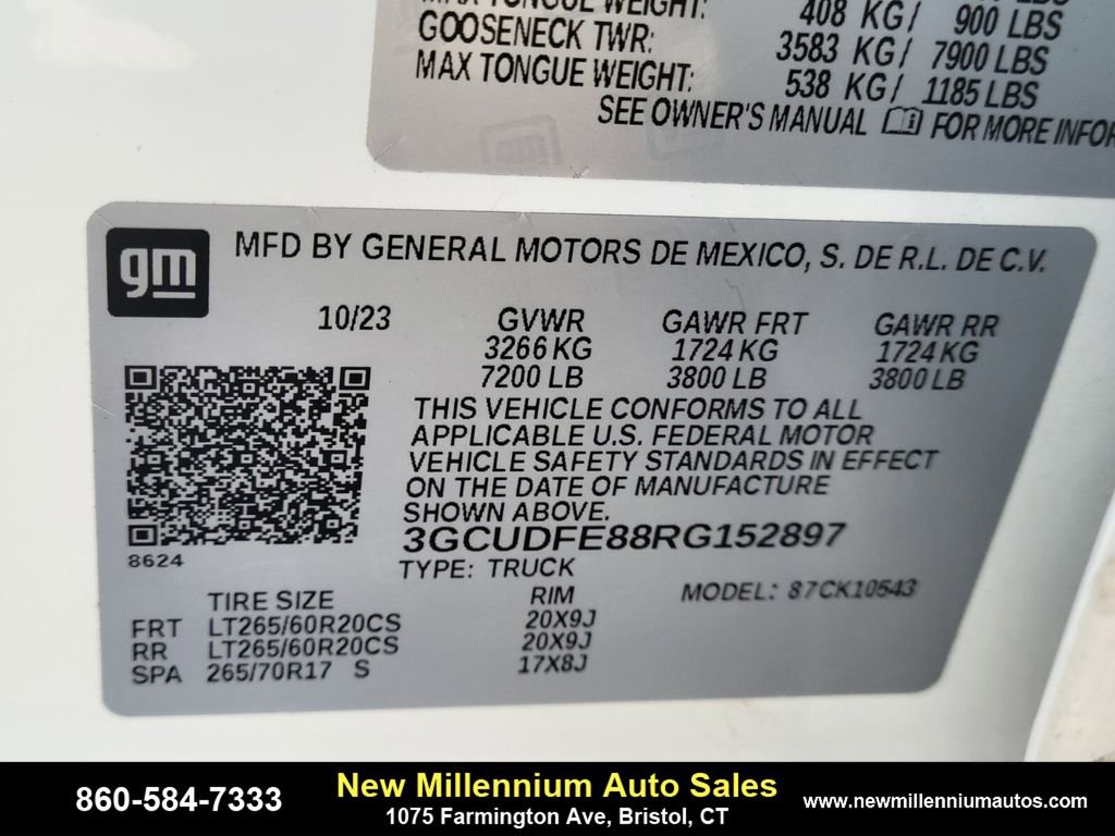 Used 2024 Chevrolet Silverado 1500 LT Trail Boss w/ Convenience Package II image 30