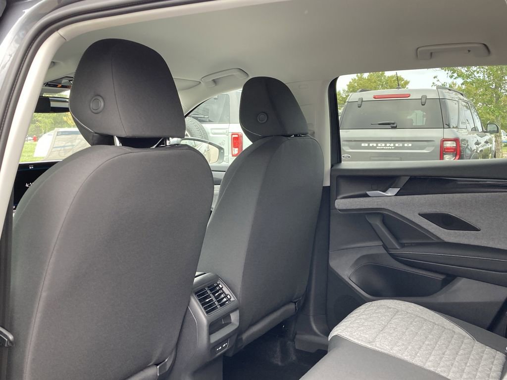 New 2025 Volkswagen Tiguan S image 12