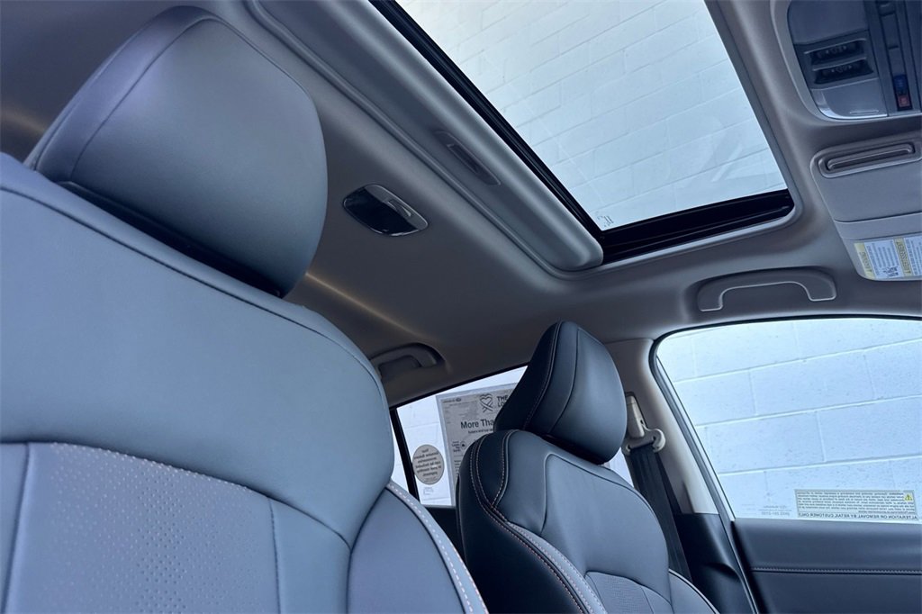 New 2025 Subaru Crosstrek 2.5i Limited w/ Crosstrek Mirror Package image 20
