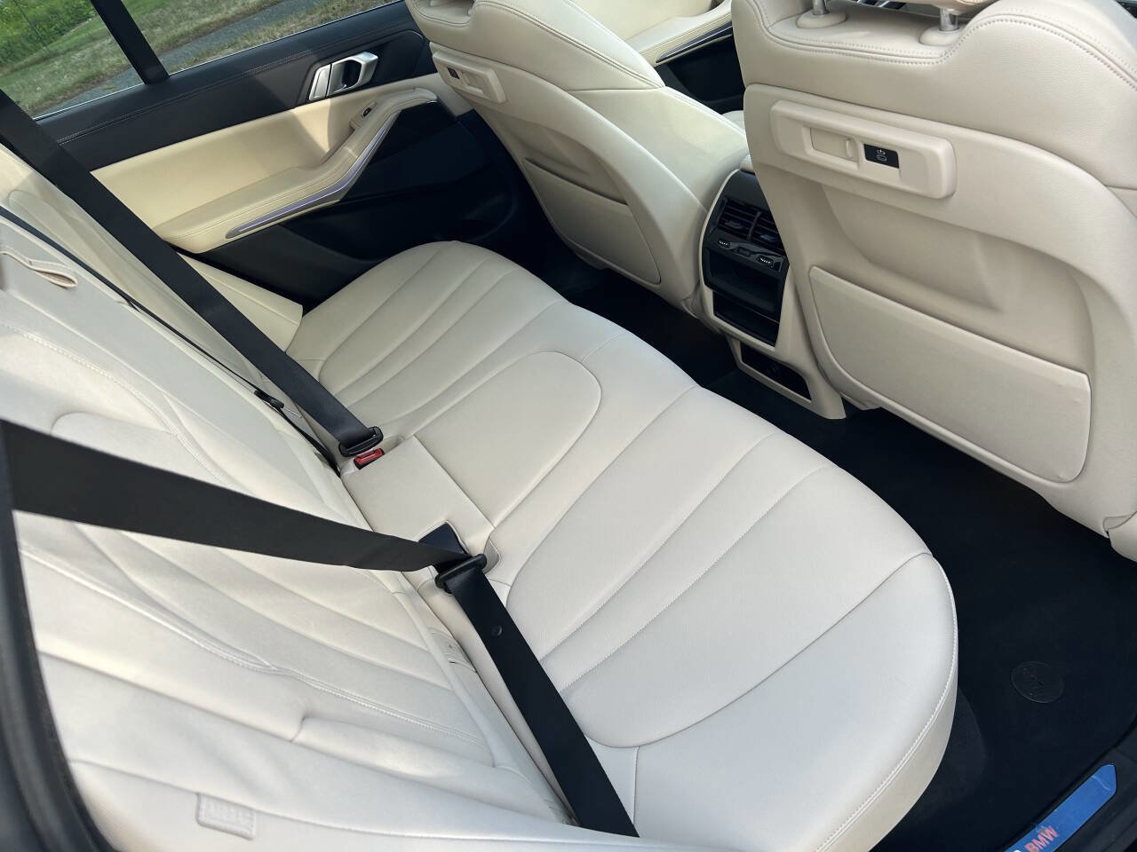 Used 2021 BMW X5 xDrive40i image 8
