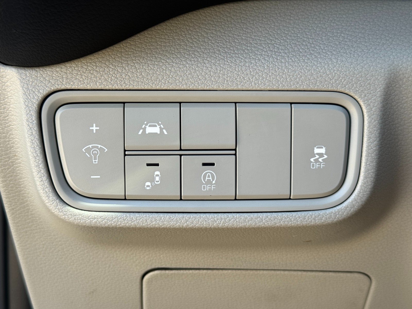 Used 2020 Kia Soul EX FWD image 16