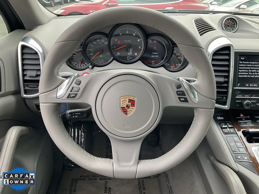 Used 2013 Porsche Cayenne image 39