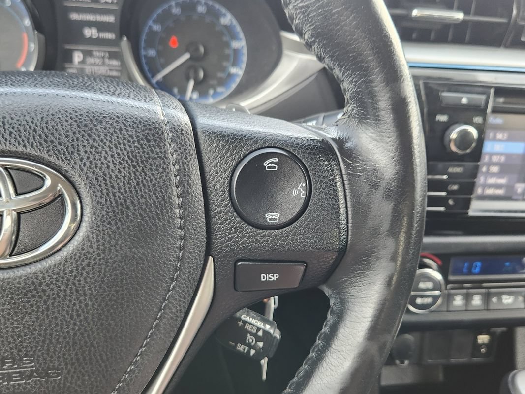 Used 2015 Toyota Corolla S FWD image 31
