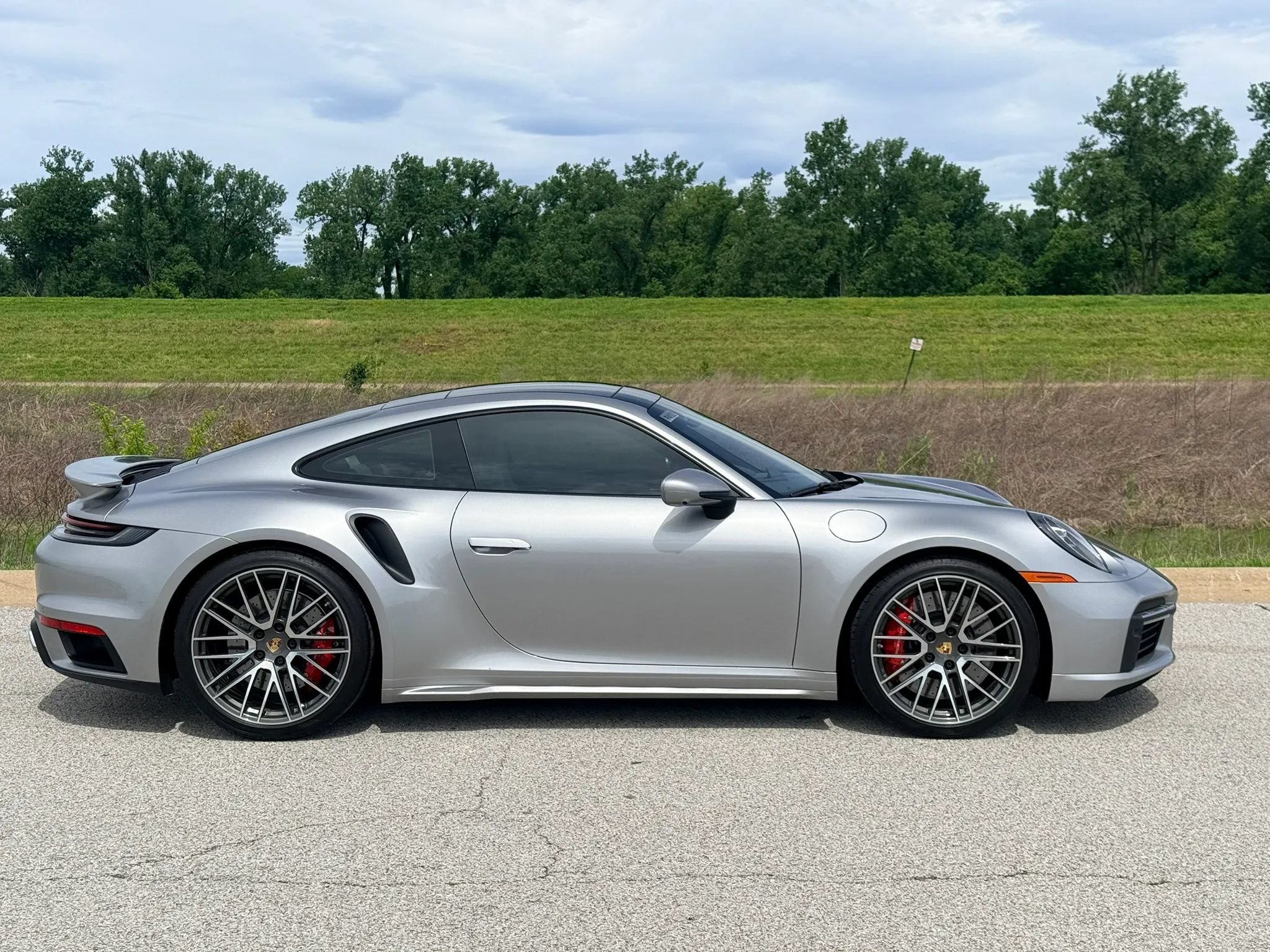 Used 2021 Porsche 911 GT3 RS AWD/4WD image 34