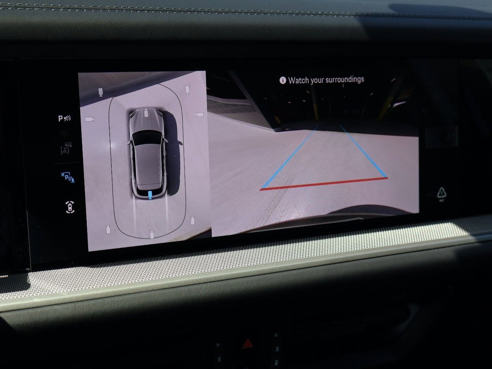 New 2026 Porsche Cayenne image 19