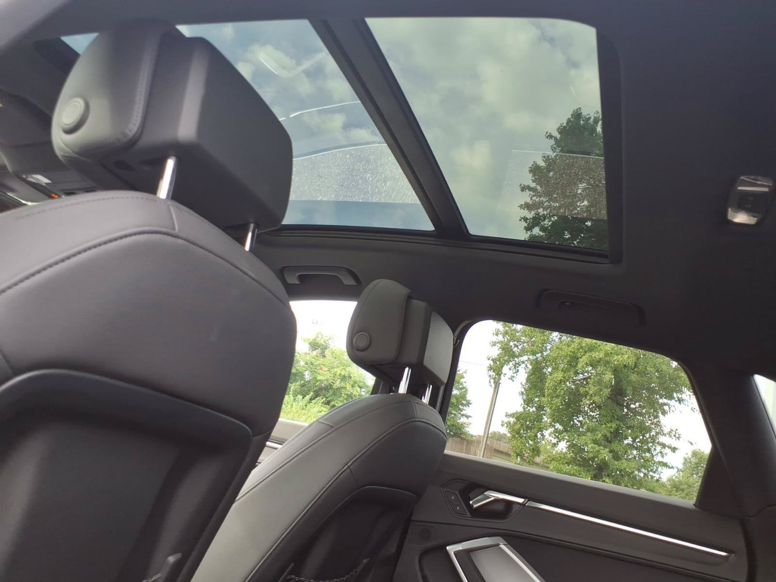 Used 2020 Audi Q3 2.0T Premium AWD/4WD image 11