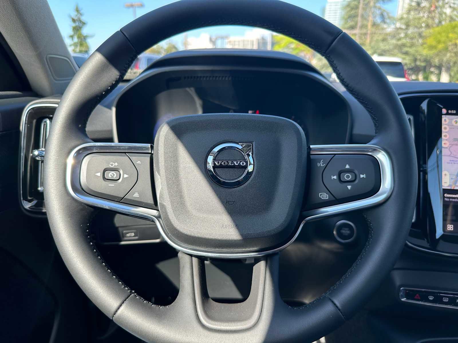 New 2026 Volvo XC40 B5 Ultra w/ Climate Package image 24