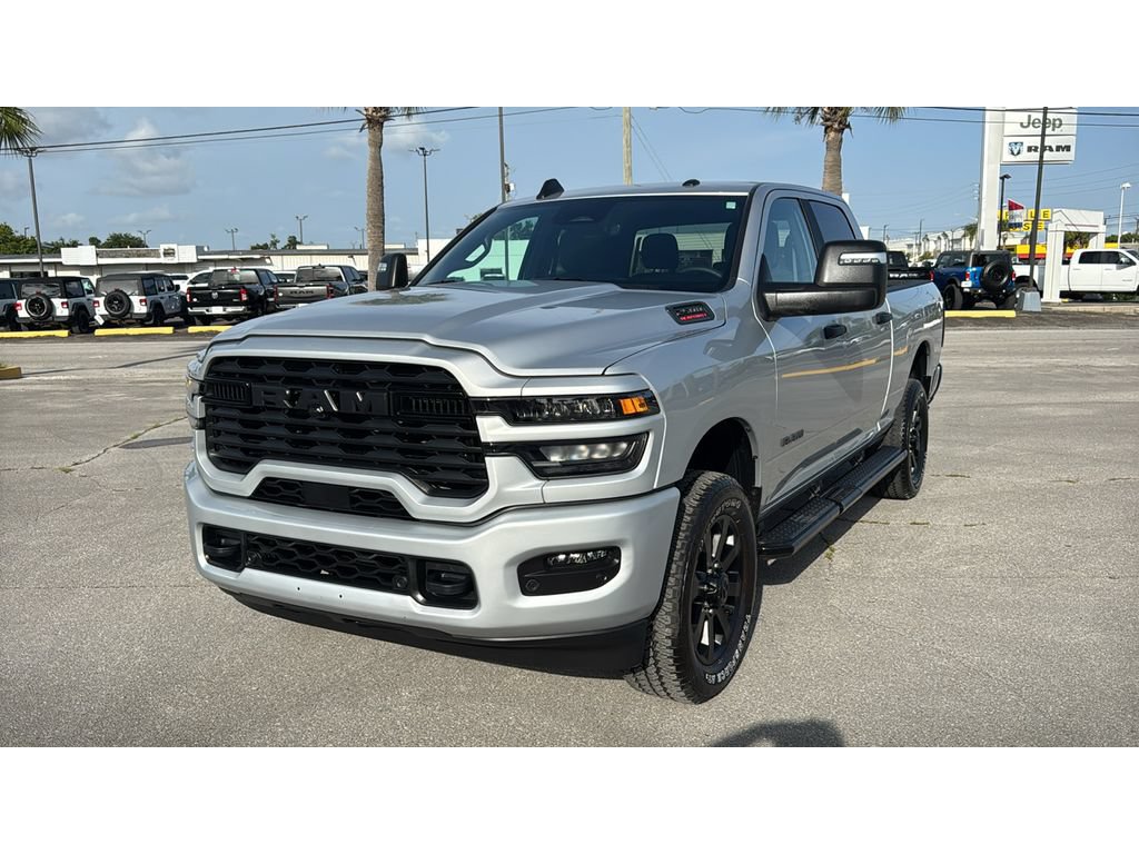 Used 2026 RAM 2500 Big Horn AWD/4WD image 2