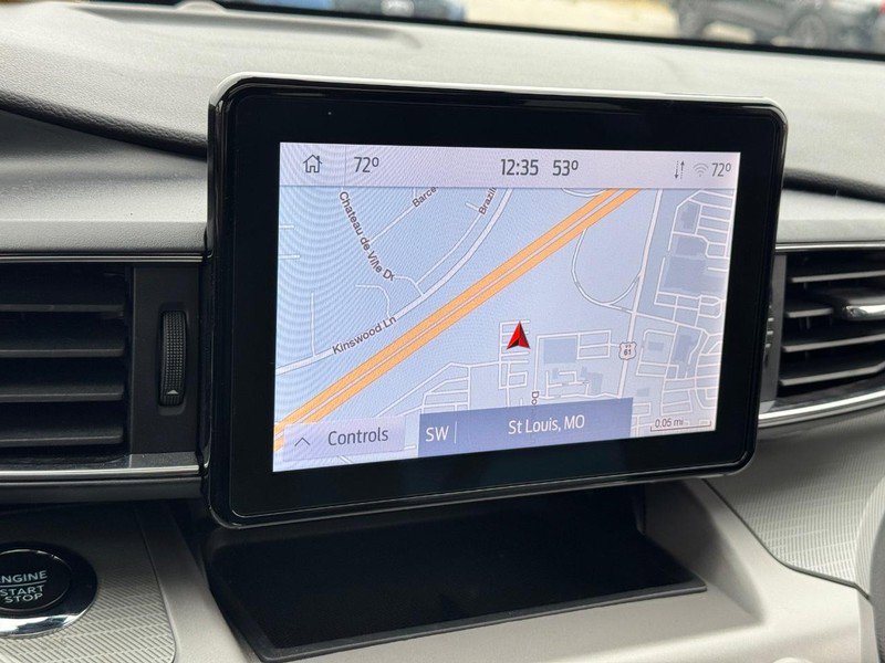 Used 2022 Ford Explorer XLT w/ Equipment Group 202A image 24