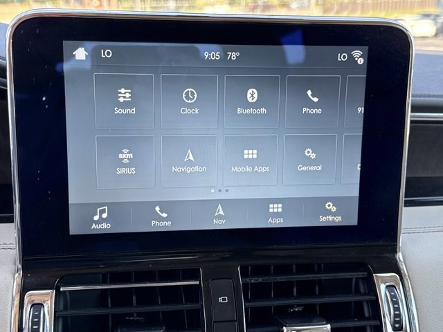 Used 2019 Lincoln Navigator Reserve image 24