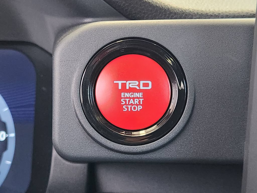 Used 2024 Toyota Tacoma TRD Sport AWD/4WD image 20