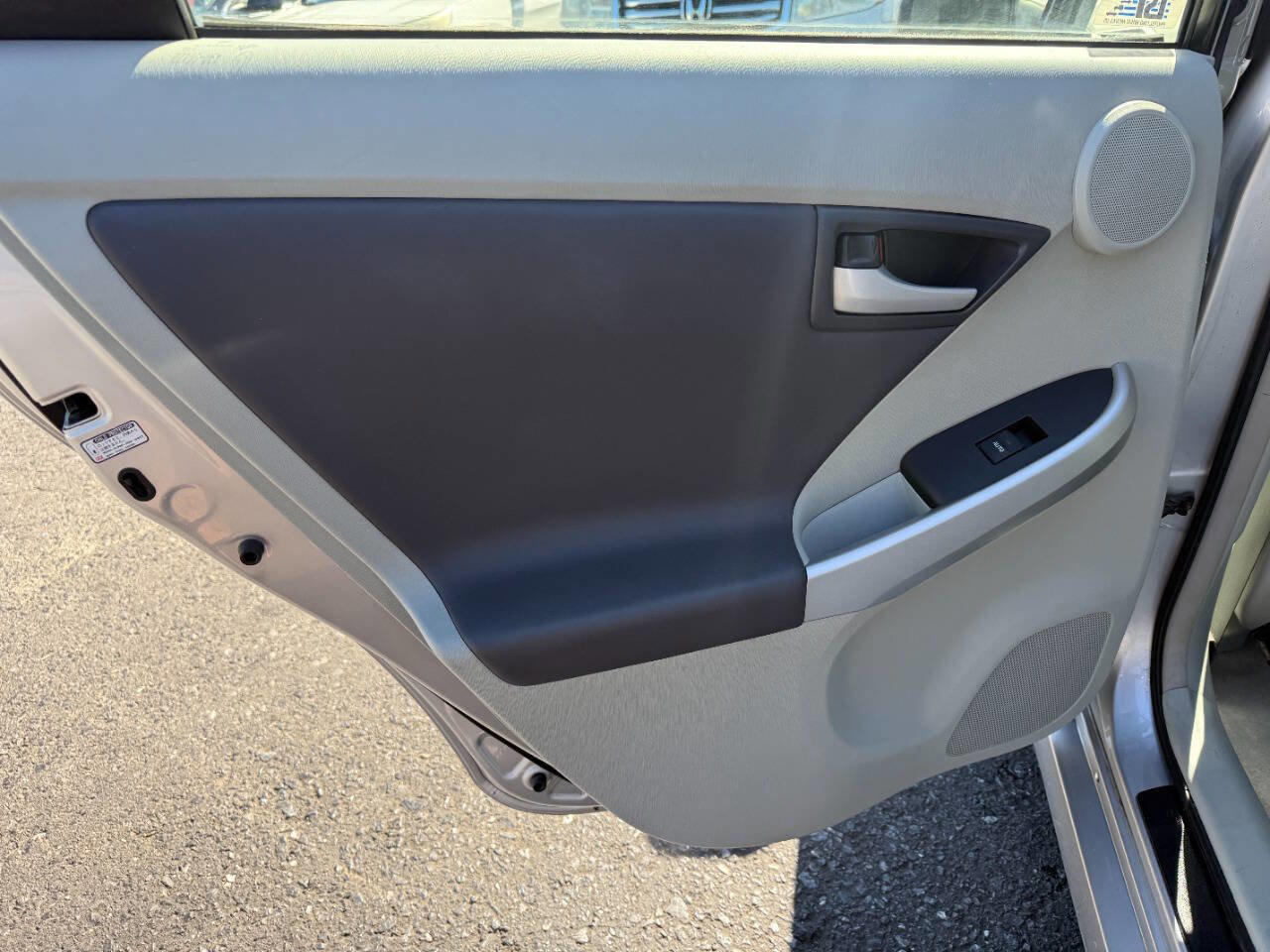 Used 2011 Toyota Prius Four w/ Navigation Pkg image 21