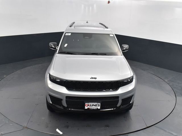 New 2025 Jeep Grand Cherokee L Altitude image 32