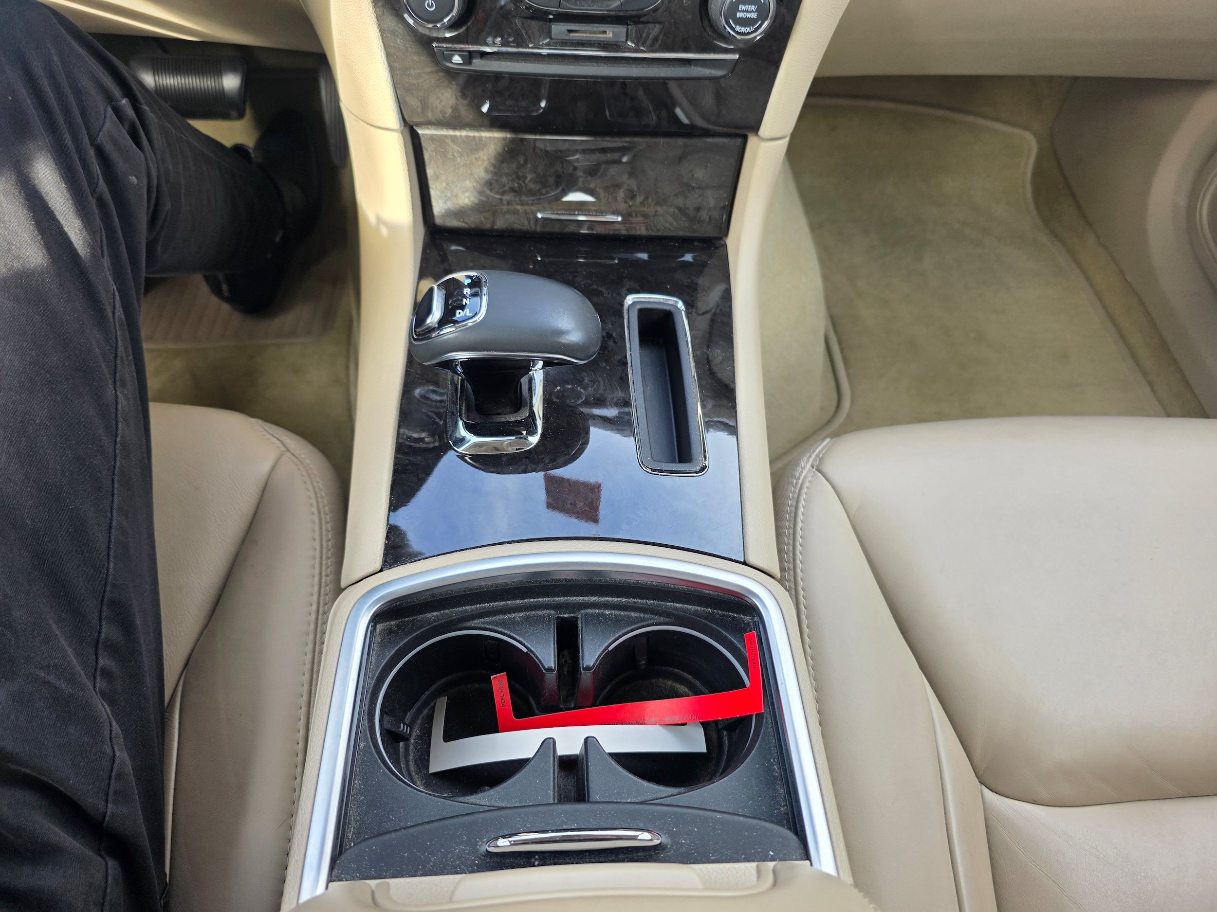 Used 2013 Chrysler 300 AWD w/ Driver Convenience Group image 11