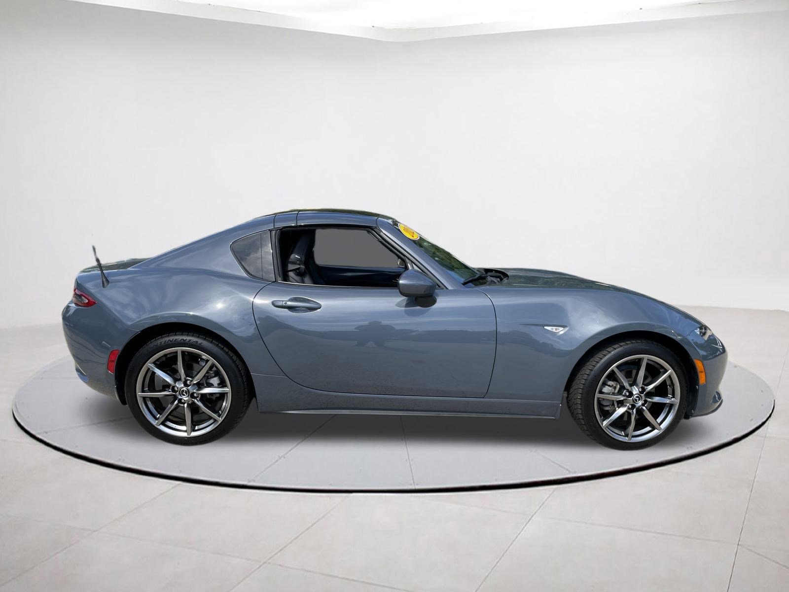 Used 2021 MAZDA MX-5 Miata RF Grand Touring image 6