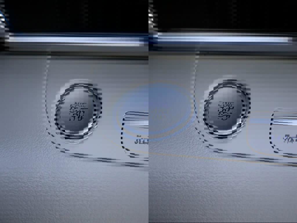 Certified 2022 Hyundai Elantra Limited image 33