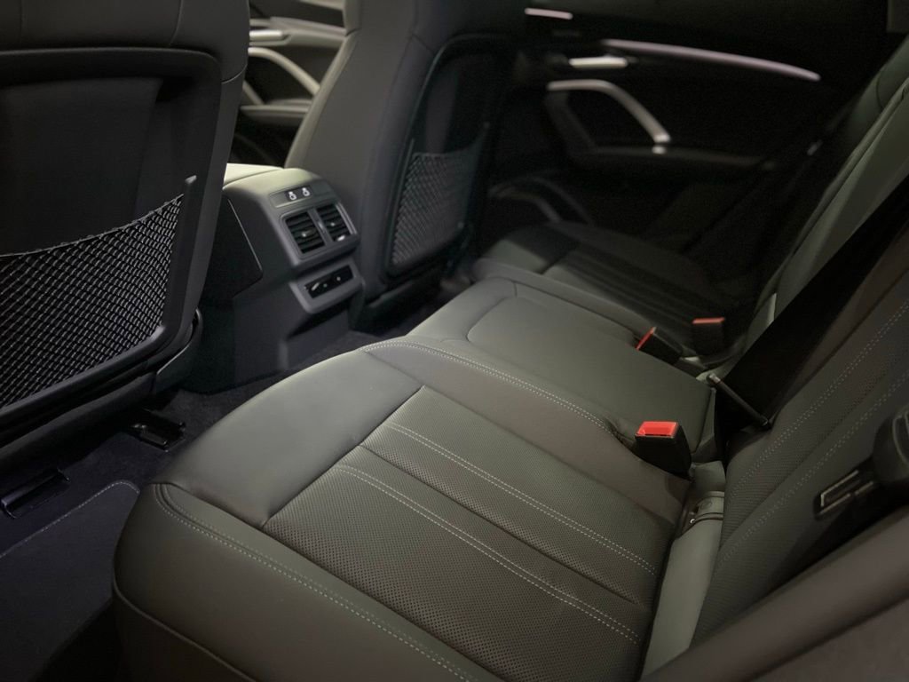 New 2025 Audi Q5 Premium Plus image 5