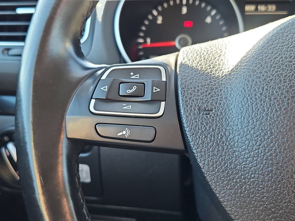Used 2014 Volkswagen Jetta TDI FWD image 21