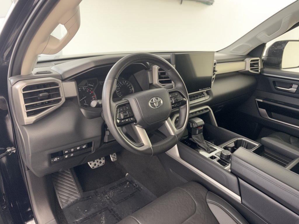 Used 2023 Toyota Tundra Limited w/ TRD Off-Road Package AWD/4WD image 4