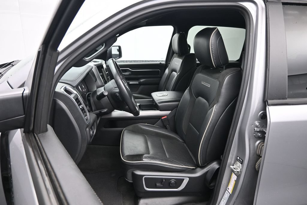 Used 2024 RAM 1500 Laramie AWD/4WD image 24