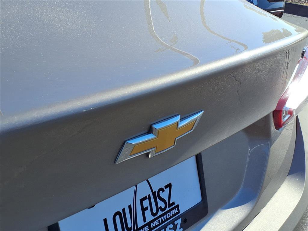 Used 2022 Chevrolet Malibu LT image 28