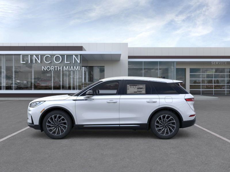 New 2025 Lincoln Corsair Reserve image 3