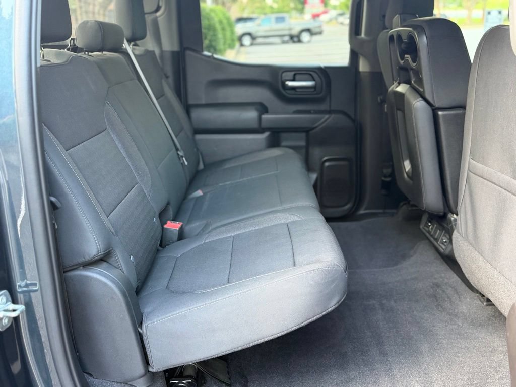 Used 2020 Chevrolet Silverado 1500 LT w/ Convenience Package AWD/4WD image 18