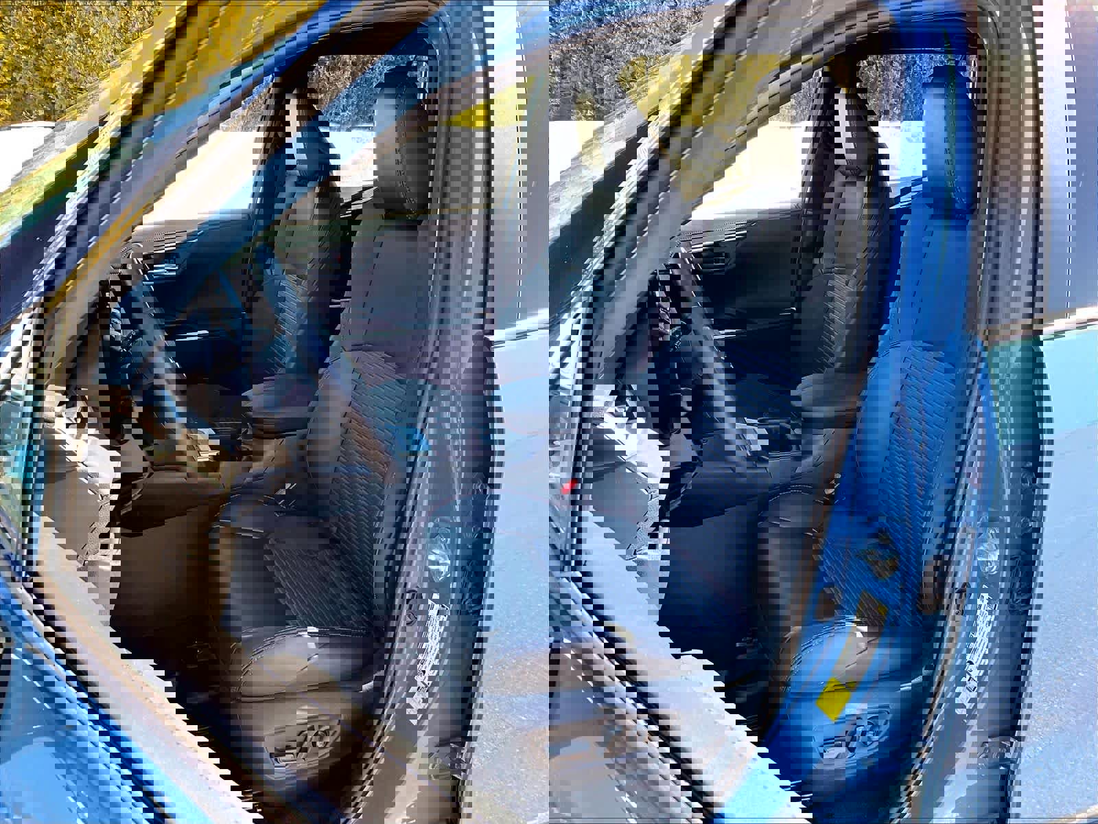 Used 2023 Toyota RAV4 XSE image 10