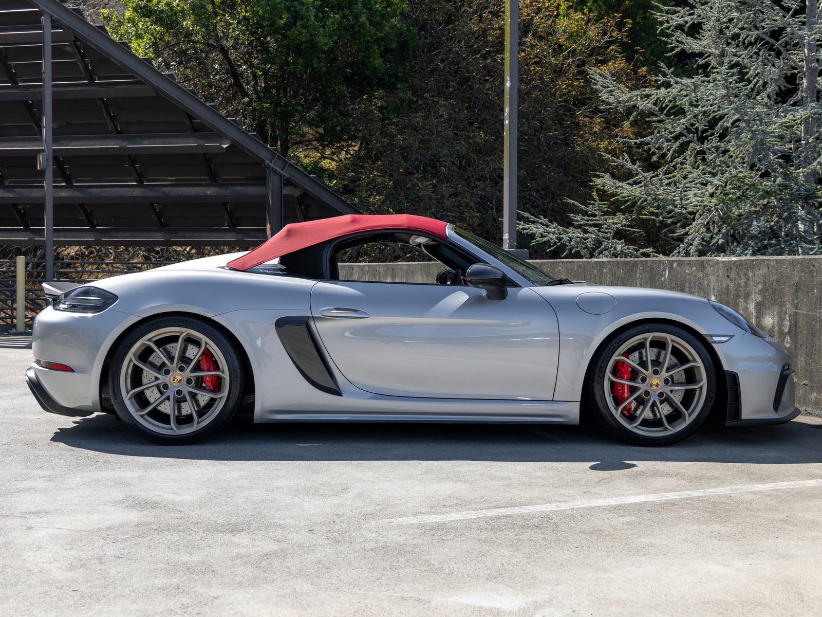 Certified 2022 Porsche 718 Boxster Spyder RWD image 12