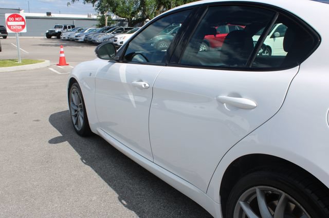 Used 2024 Alfa Romeo Giulia Ti w/ Active Assist Plus Package AWD/4WD image 46