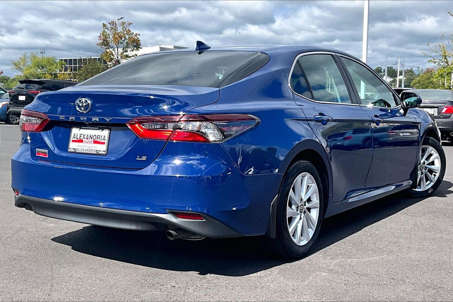 Used 2023 Toyota Camry LE w/ Cold Weather Package FWD image 12