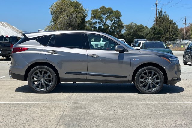 New 2026 Acura RDX w/ Advance Package AWD/4WD image 3