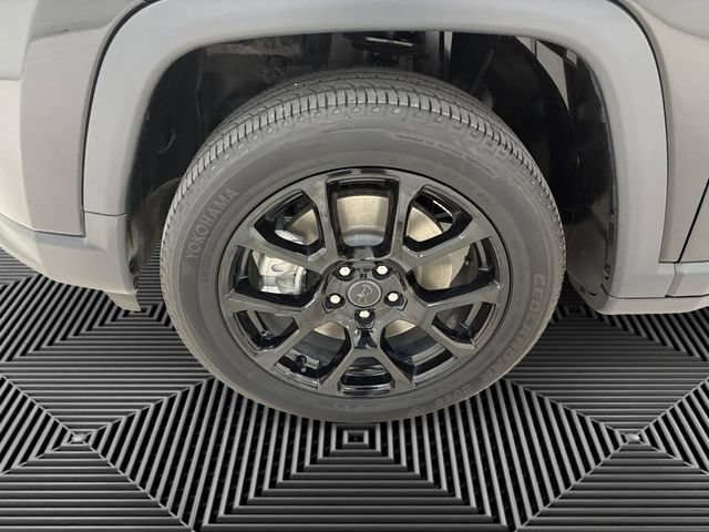 Used 2025 Jeep Compass Latitude w/ Convenience Group AWD/4WD image 9