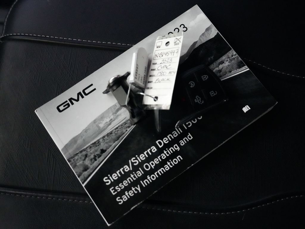 Used 2023 GMC Sierra 1500 AT4X AWD/4WD image 21