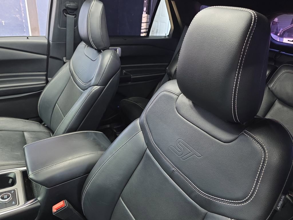Used 2020 Ford Explorer ST image 36