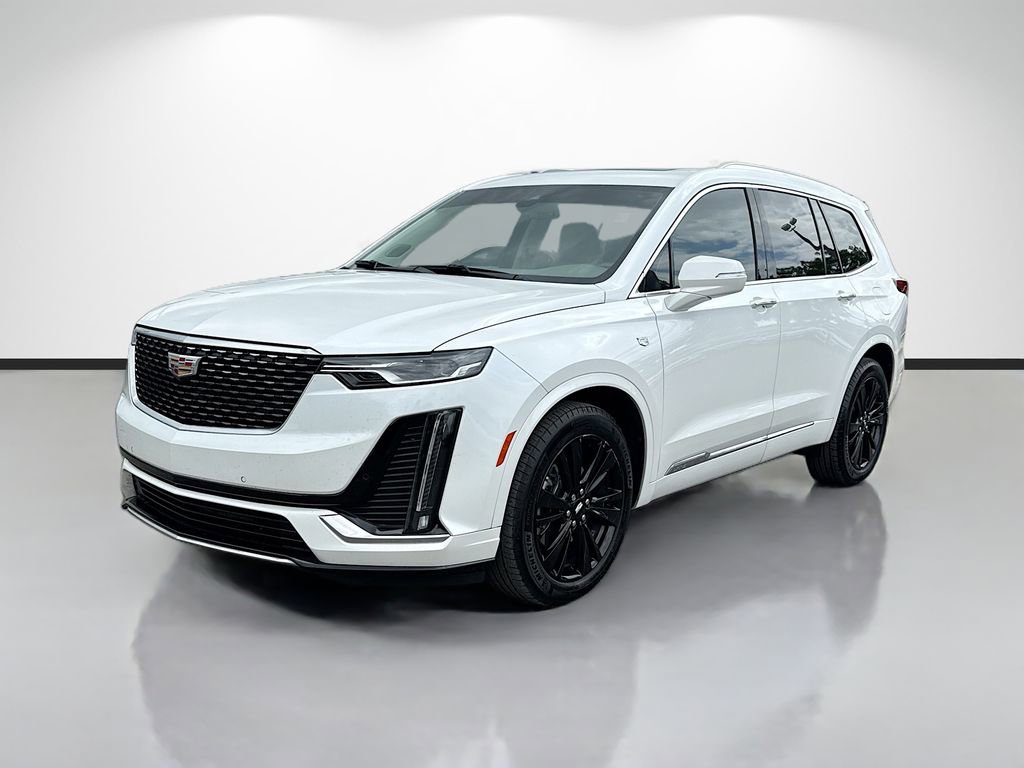 Used 2024 Cadillac XT6 Premium Luxury FWD image 7