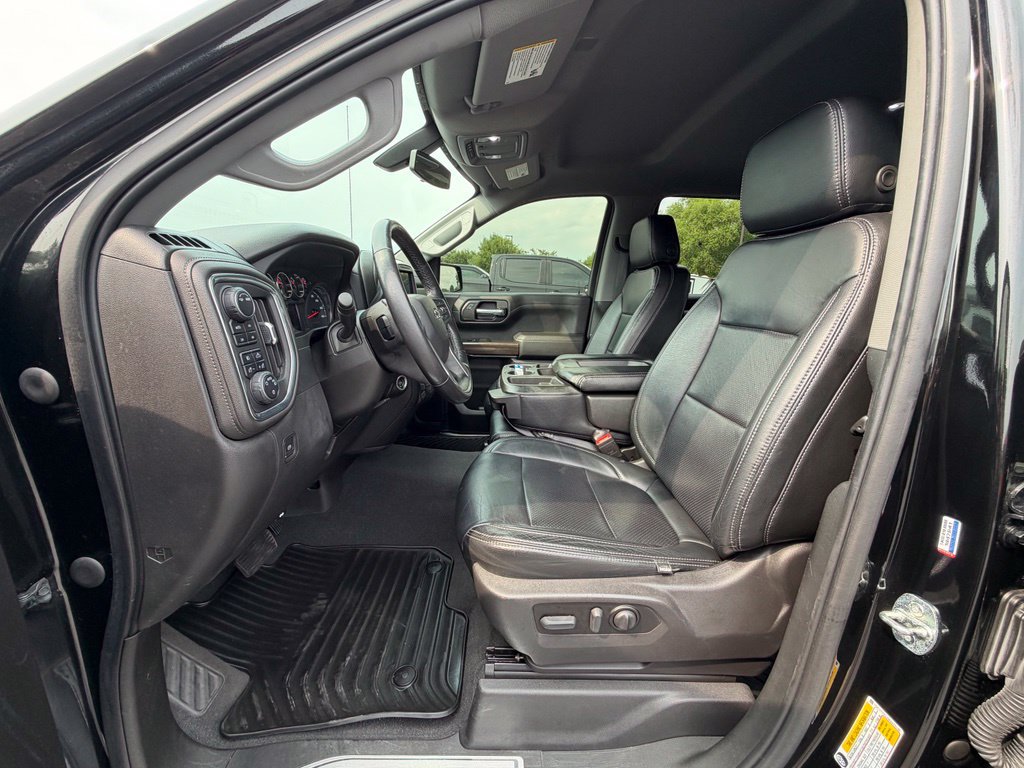 Used 2021 Chevrolet Silverado 1500 RST w/ Bed Protection Package AWD/4WD image 2