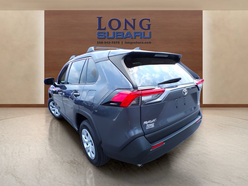 Used 2019 Toyota RAV4 LE w/ Carpet Mat Package AWD/4WD image 12